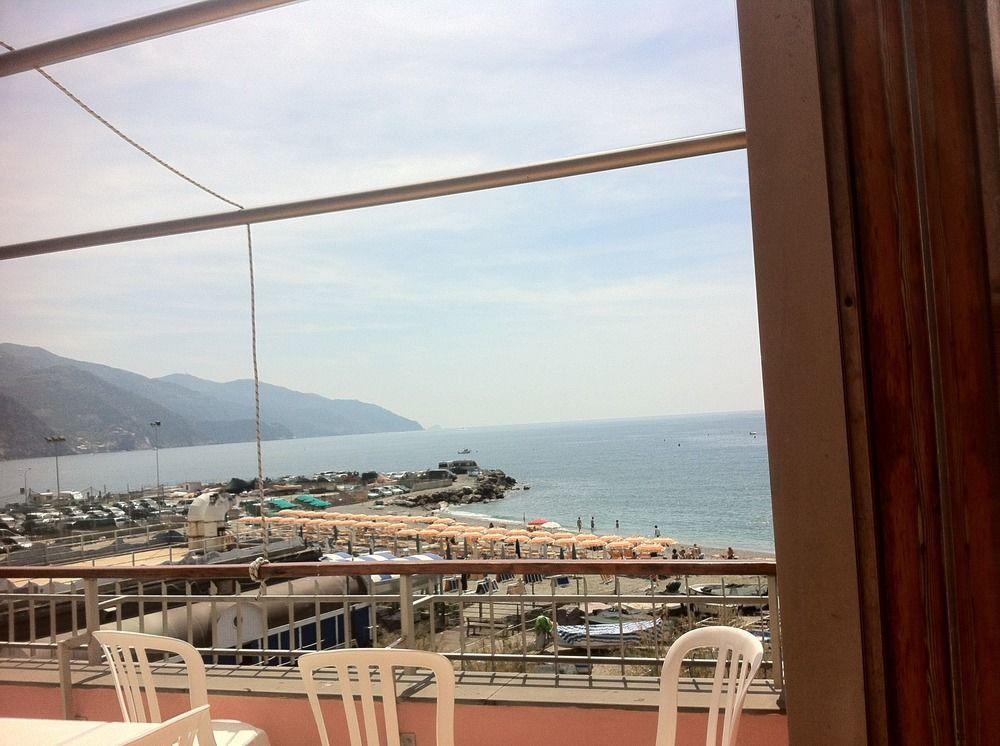 Lo Scoglio 2* Monterosso al Mare